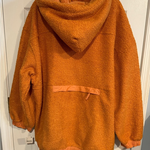 Free People Fuzzy Was She Fleece Pull Over - Picture 5 of 16